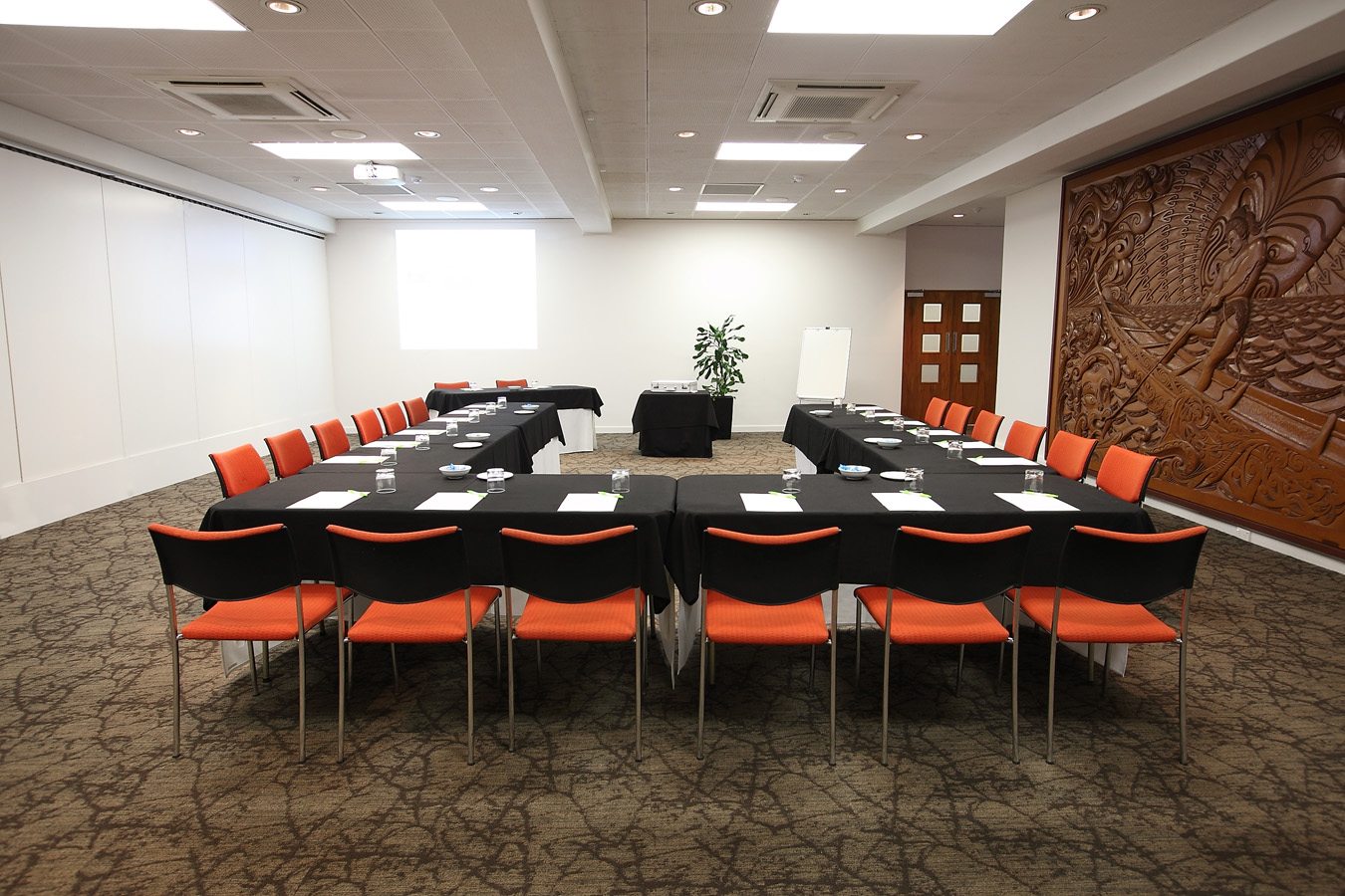 Rotorua hotel meeting rooms